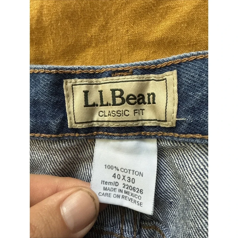 LL Bean Blue Jeans Mens 40x30 Blue Relaxed Fit Straight‎ Leg Durable Denim